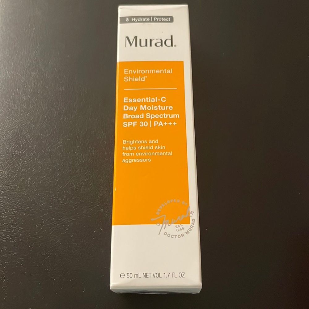 MURAD ENVIRONMENTAL SHIELD